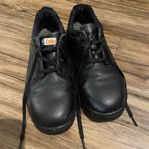 Soulier cap d’acier